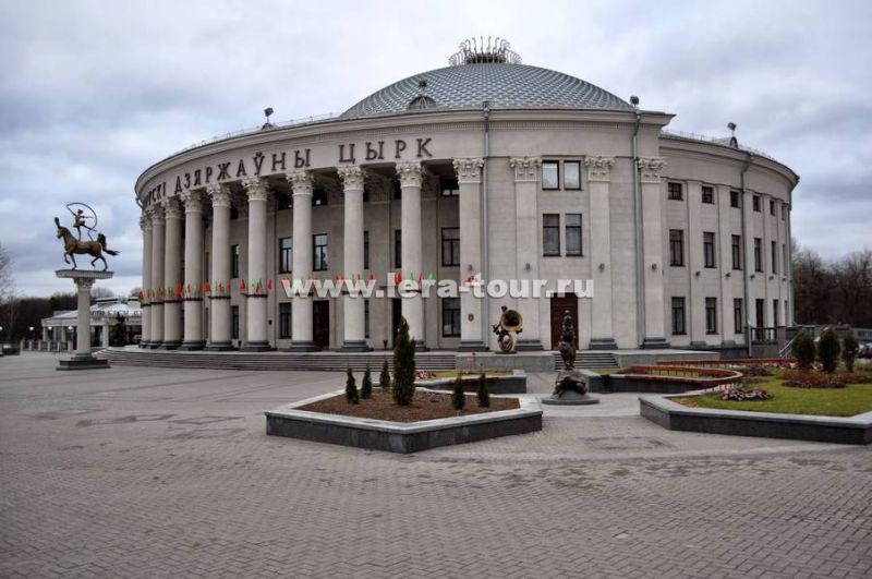 Работа в майские праздники официально