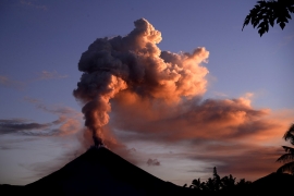 25.09.2018, В Индонезии - повышенная активность вулкана