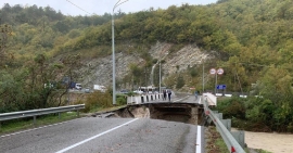 14.11.2018, Мост обрушился в сочинском поселке