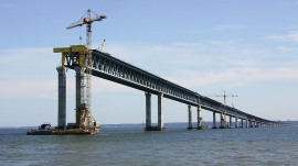 17.05.2016, Мост в Крым начали строить на морских участках