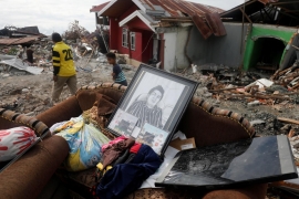24.12.2018, Число жертв цунами в Индонезии выросло до 222