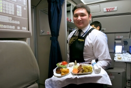 18.12.2018, Пилот рассказал об опасности еды в самолете