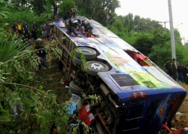 14.02.2018, В Таиланде туристический автобус попал в ДТП