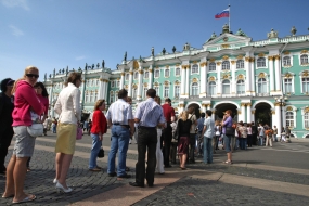 30.07.2021, Почему туристам нравится отдыхать в Санкт-Петербурге?
