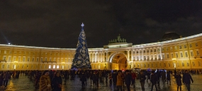 04.12.2020, Власти СПб просят туристов не приезжать на новогодние праздники