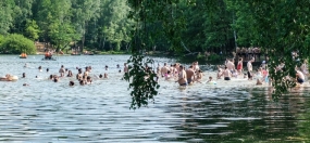 09.07.2020, Риск заразиться коронавирусом во время купания небольшой