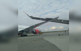 04.09.2019, 2 самолета столкнулись в Шереметьево