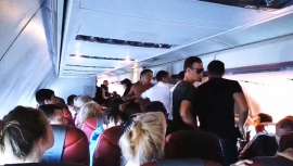 18.05.2019, Пенсионерка устроила дебош на борту самолета
