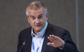 21.04.2020, Аксенов призвал россиян временно не посещать Крым