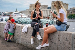 04.07.2020, К привычной жизни вернёмся не раньше февраля
